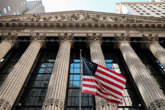 Bonds 101: What you need to know about the bond market Bonds 101: What you need to know about the bond market