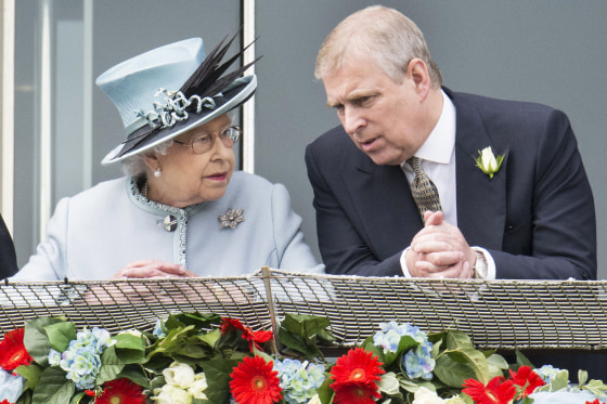 Queen Elizabeth was eager for ex-Prince Andrew to become British trade envoy, documents say Queen Elizabeth was eager for ex-Prince Andrew to become British trade envoy, documents say