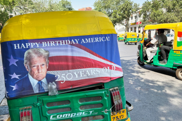 Trump’s portrait hits New Delhi traffic as U.S. Embassy rolls out ‘Happy Birthday America!’ rickshaws Trump’s portrait hits New Delhi traffic as U.S. Embassy rolls out ‘Happy Birthday America!’ rickshaws